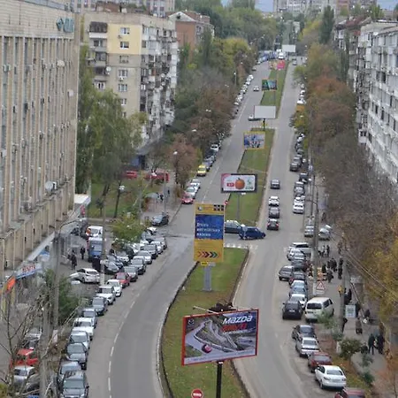Apartment On Bogdana Gavrilishyna 3 *